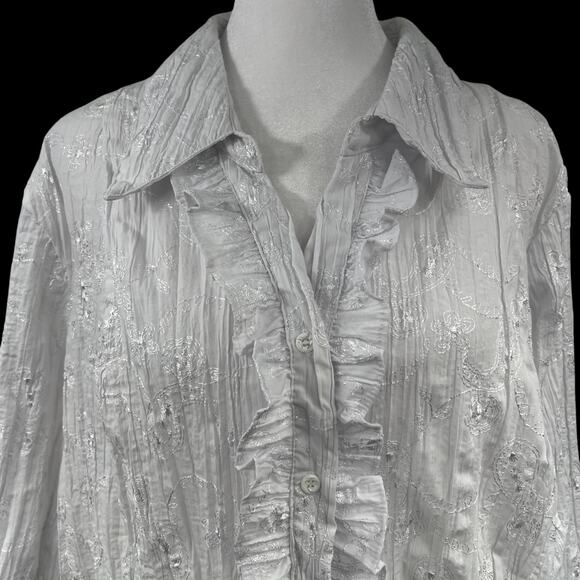 White Button-Up Ruffled Blouse Shirt Sz 2X Embroidered Textured Crinkle Office - Picture 2 of 8